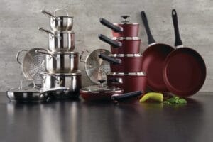 Read more about the article الأنواع المختلفة لأواني الطبخ