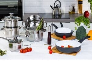 Read more about the article الاستخدام الآمن لأواني الطبخ