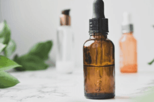 Read more about the article العلاجات الطبية للتصبغات والبقع الداكنة