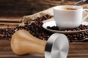 Read more about the article أفضل الأدوات لتحضير قهوة احترافية